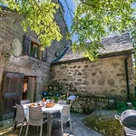Les Bouteillers 6/8 Personnes Casa vacanze Brion (Lozere)