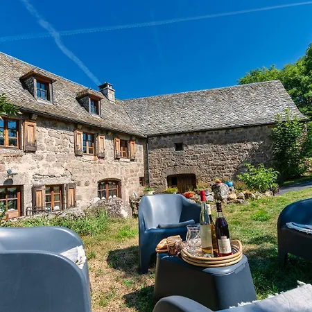 Les Bouteillers 6/8 Personnes * Brion (Lozere)