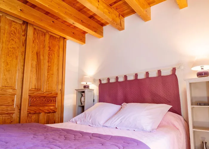 Les Bouteillers 6/8 Personnes Brion (Lozere)