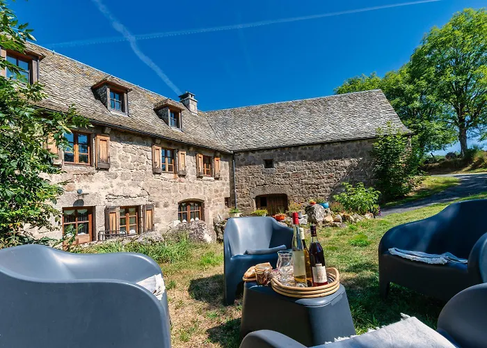 Les Bouteillers 6/8 Personnes * Brion (Lozere)